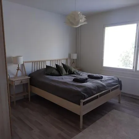 Family With Parking ヴァンター