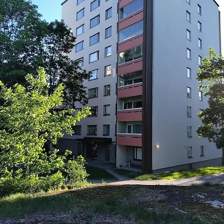 Family With Parking アパート *