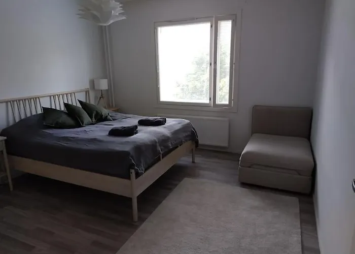 Family With Parking Huoneisto *